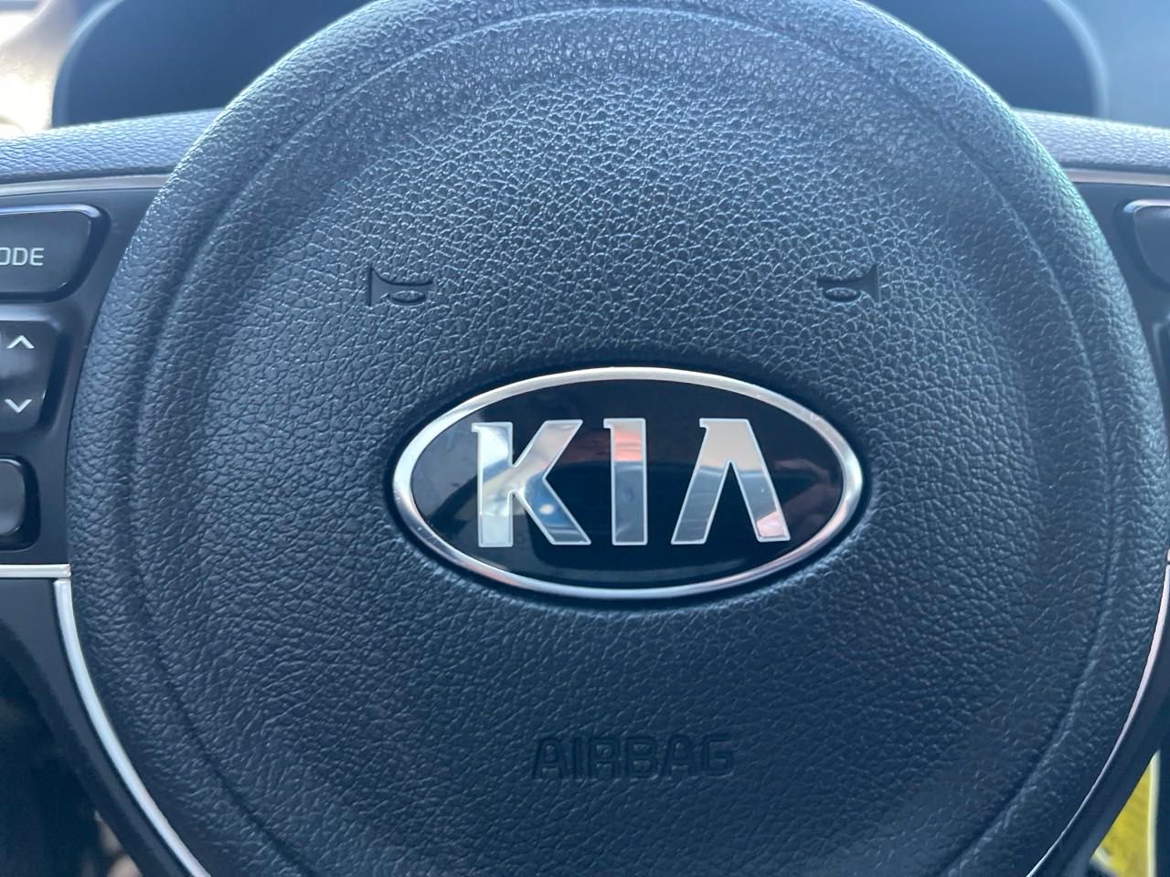 2018 Kia Optima LX 32