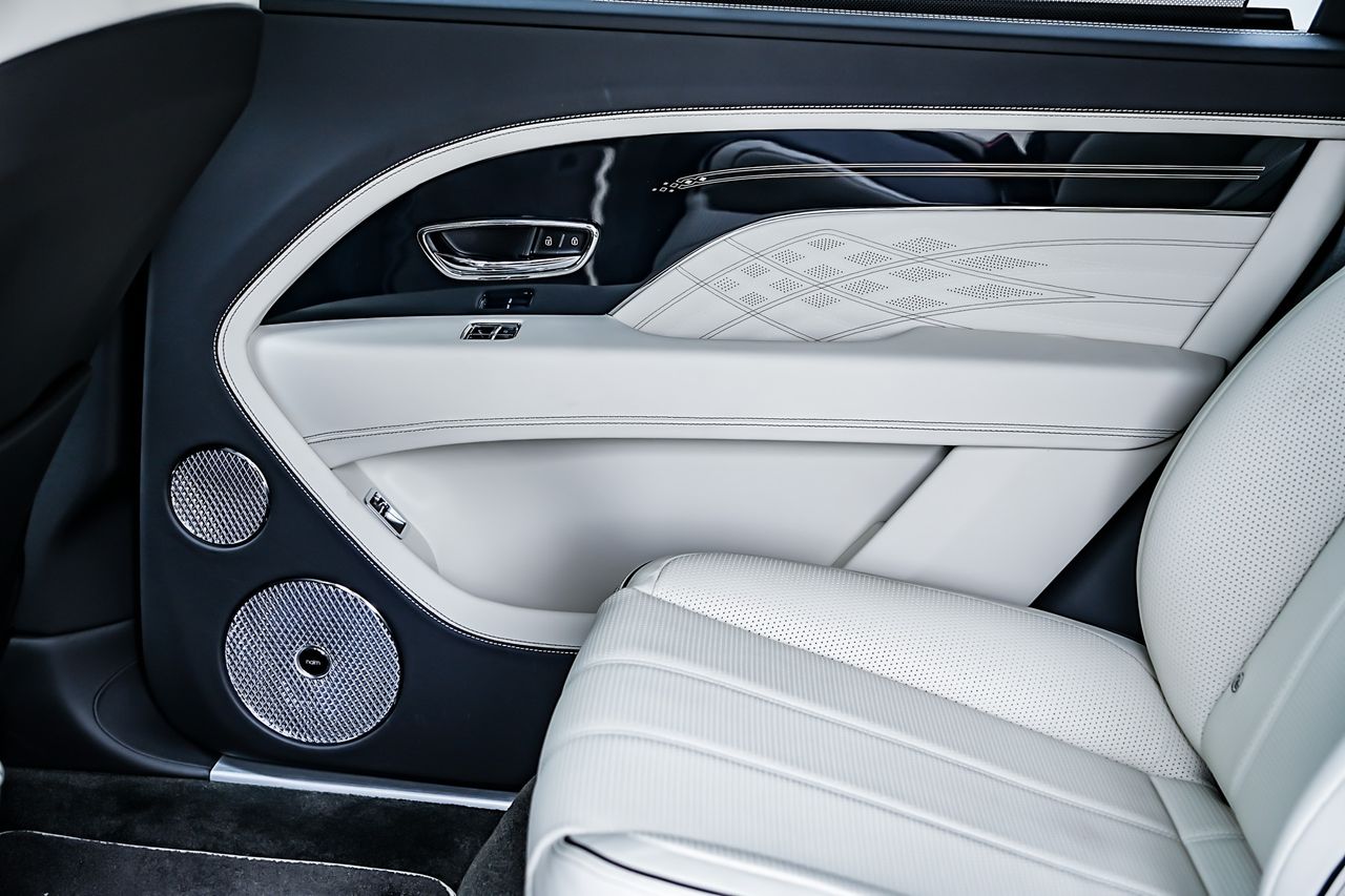 Used Car 2023 Bentley Bentayga Ewb  For Sale Under $200,000 In Austin, Texas