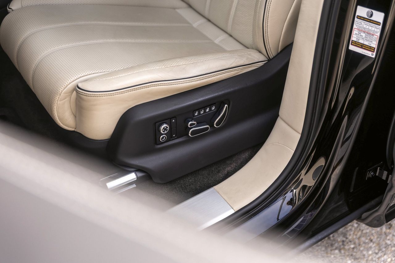 Used Car 2021 Bentley Bentayga  V8 For Sale Under $130,000 In Austin, Texas