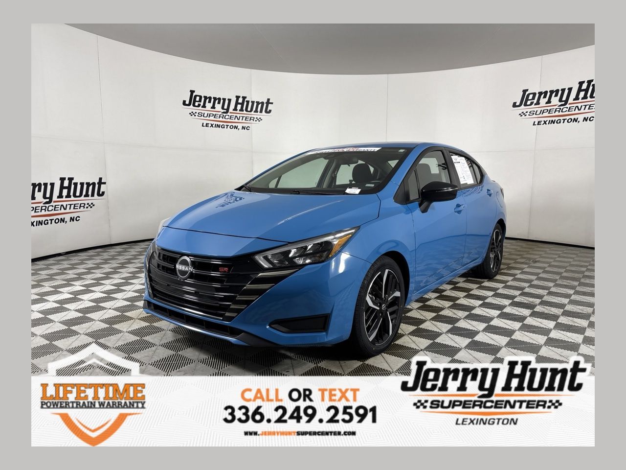 Arctic Ice Blue Metallic 2025 Nissan Versa Sedan Front-Wheel Drive Continuously Variable Transmission