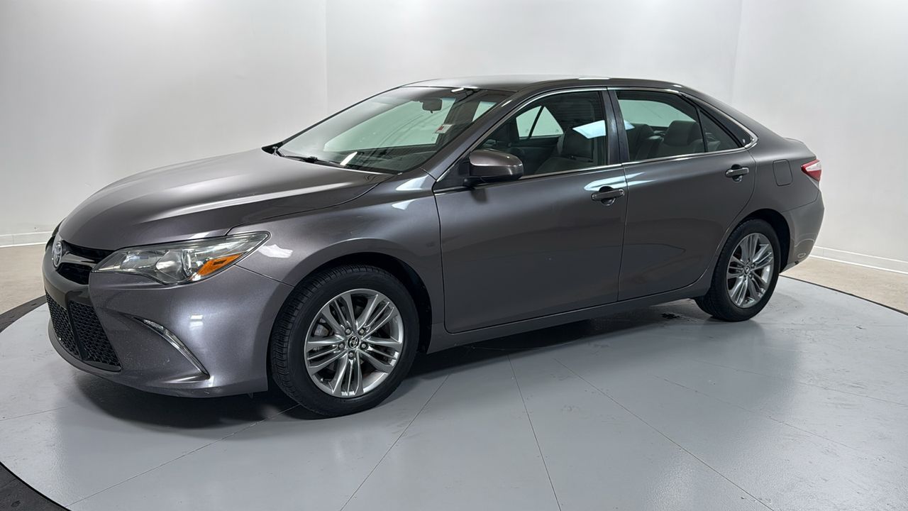 Predawn Gray Mica 2015 Toyota Camry SE Sedan Front-Wheel Drive 6-Speed Automatic