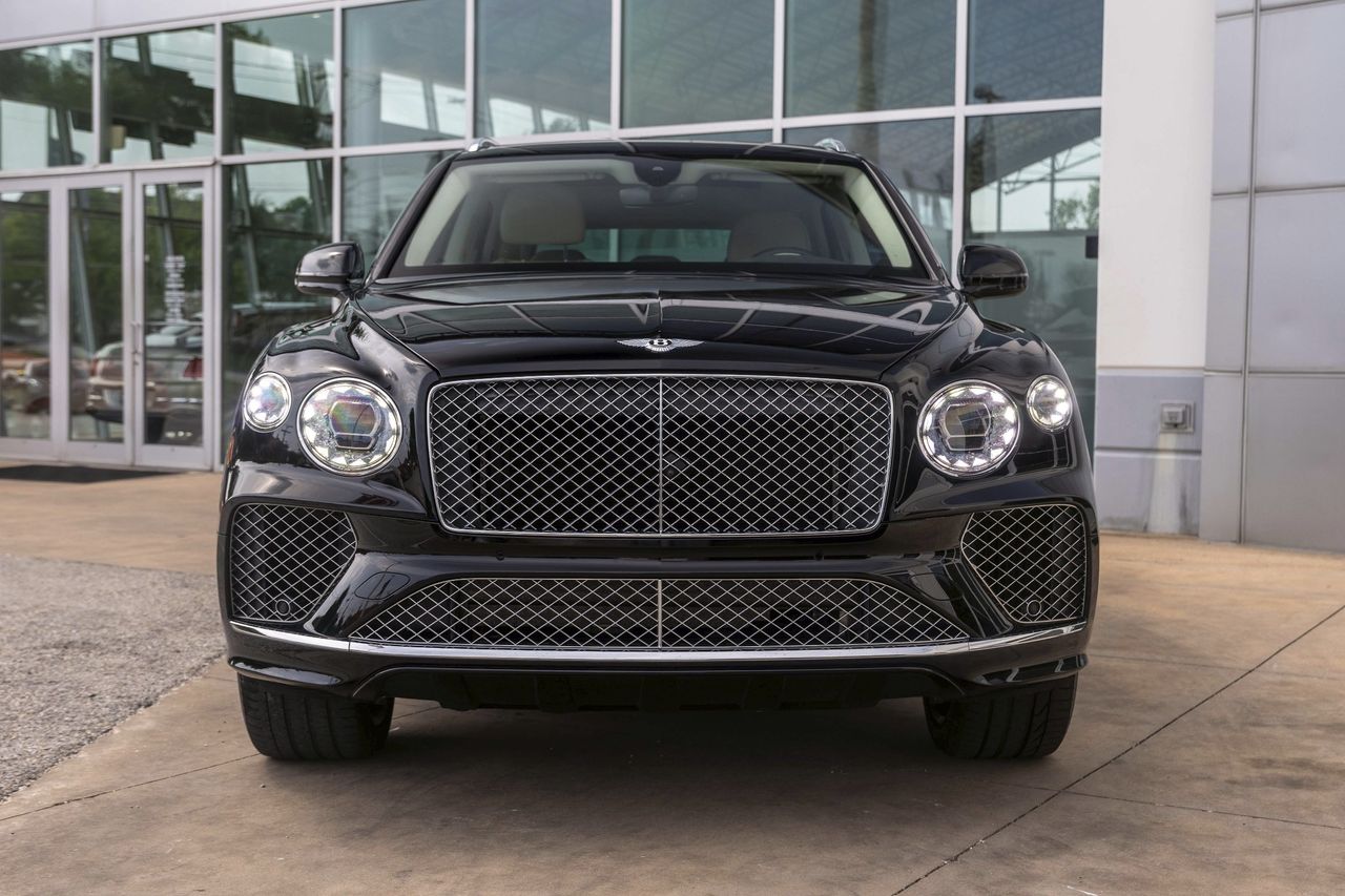 Used Car 2021 Bentley Bentayga  V8 For Sale Under $130,000 In Austin, Texas