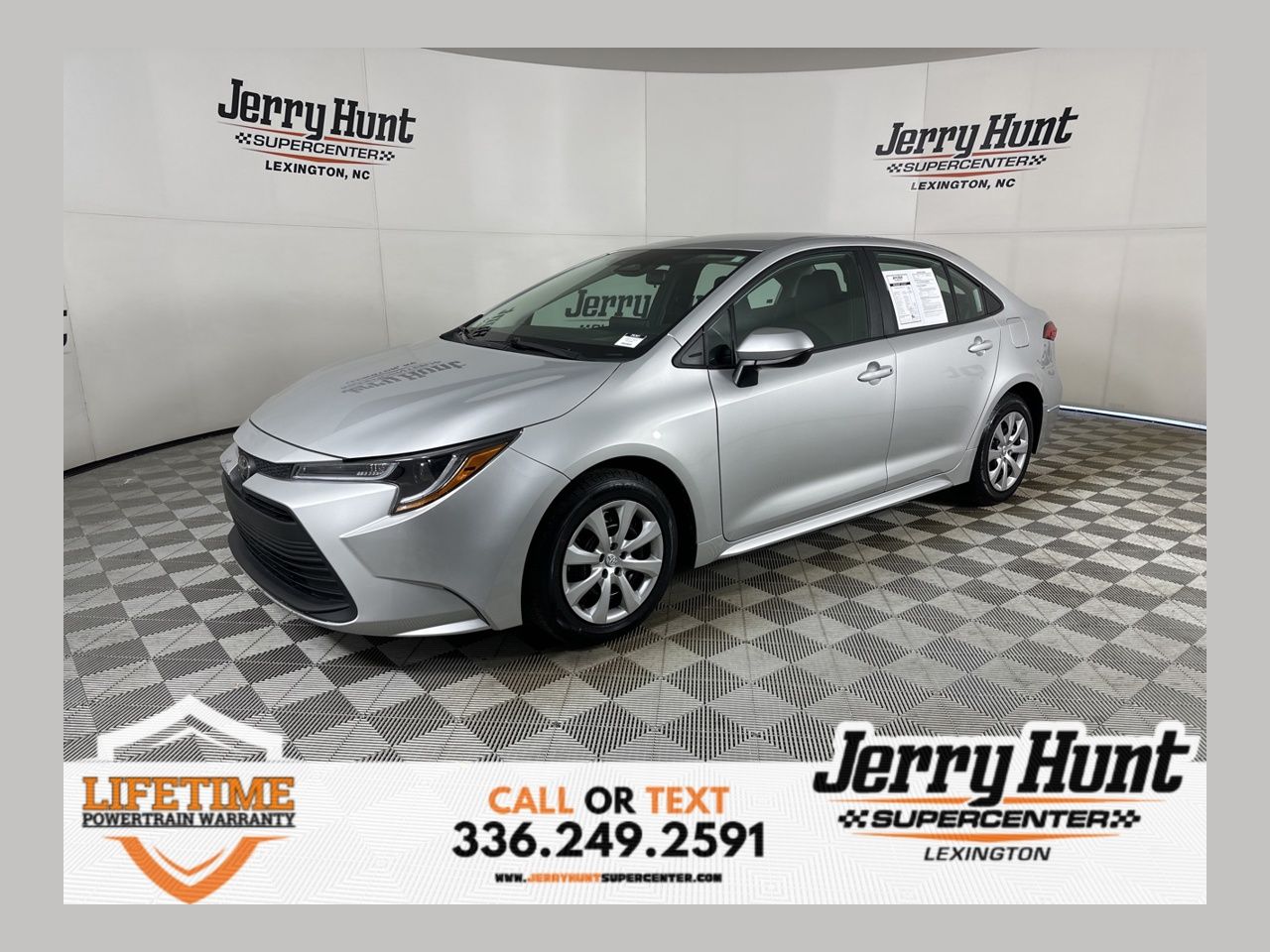 2024 Toyota Corolla LE FWD