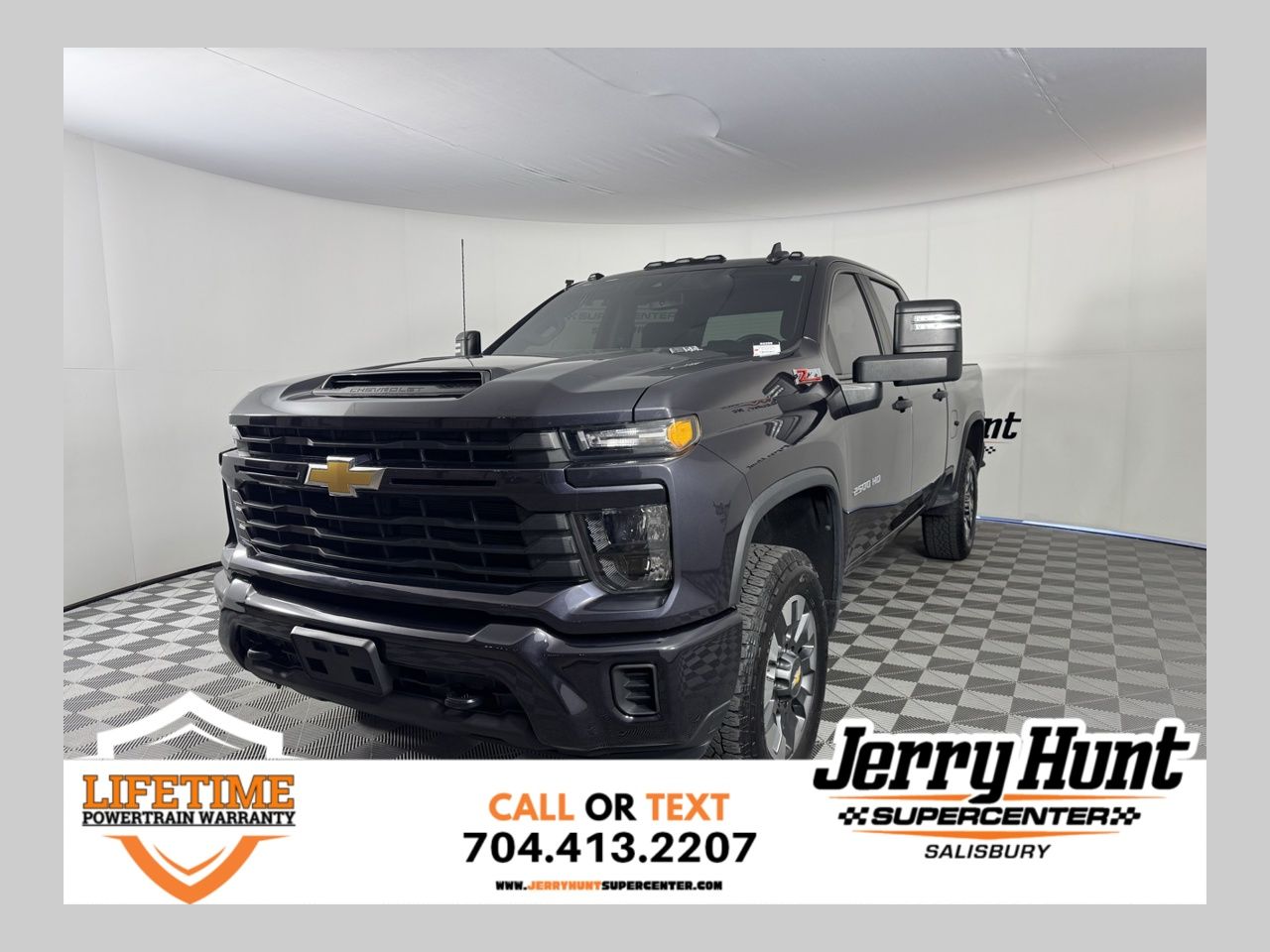2024 Chevrolet Silverado 2500HD Custom Crew Cab 4WD