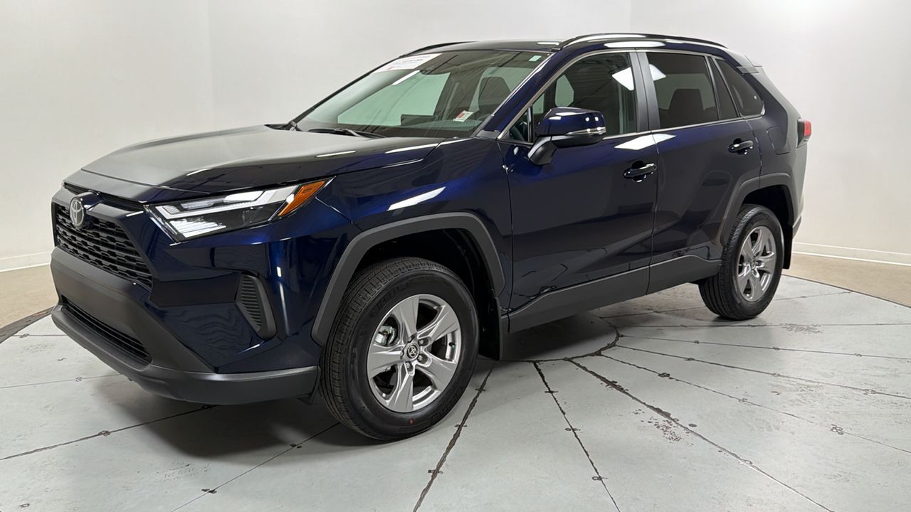 2025 Toyota RAV4 XLE AWD