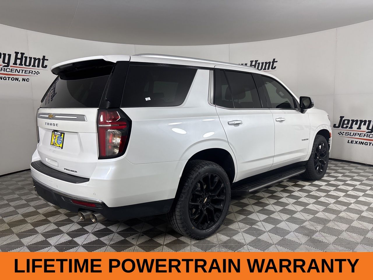 View vehicle photo 5