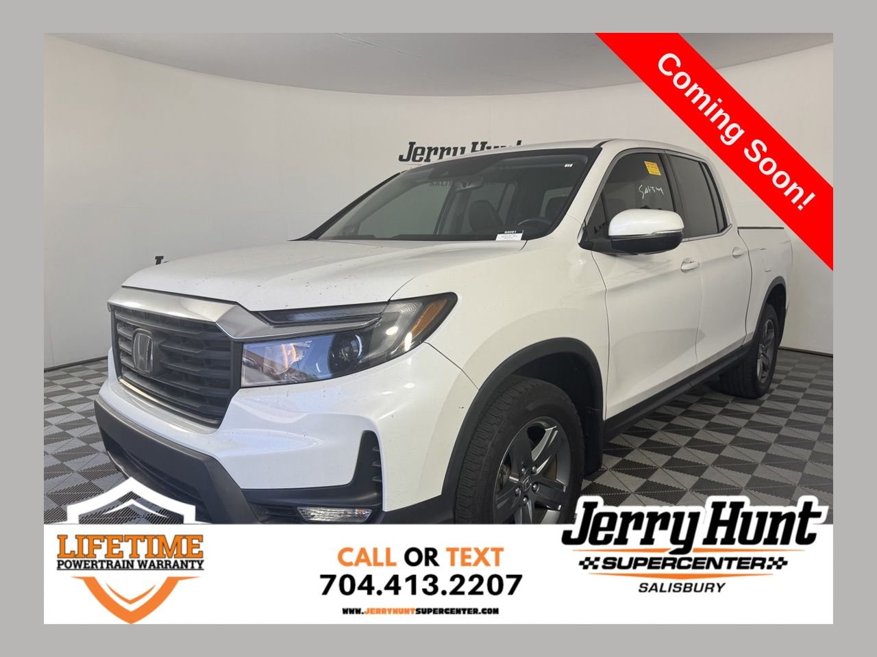 White 2023 Honda Ridgeline Pickup Truck All-Wheel Drive 9-Speed Automatic