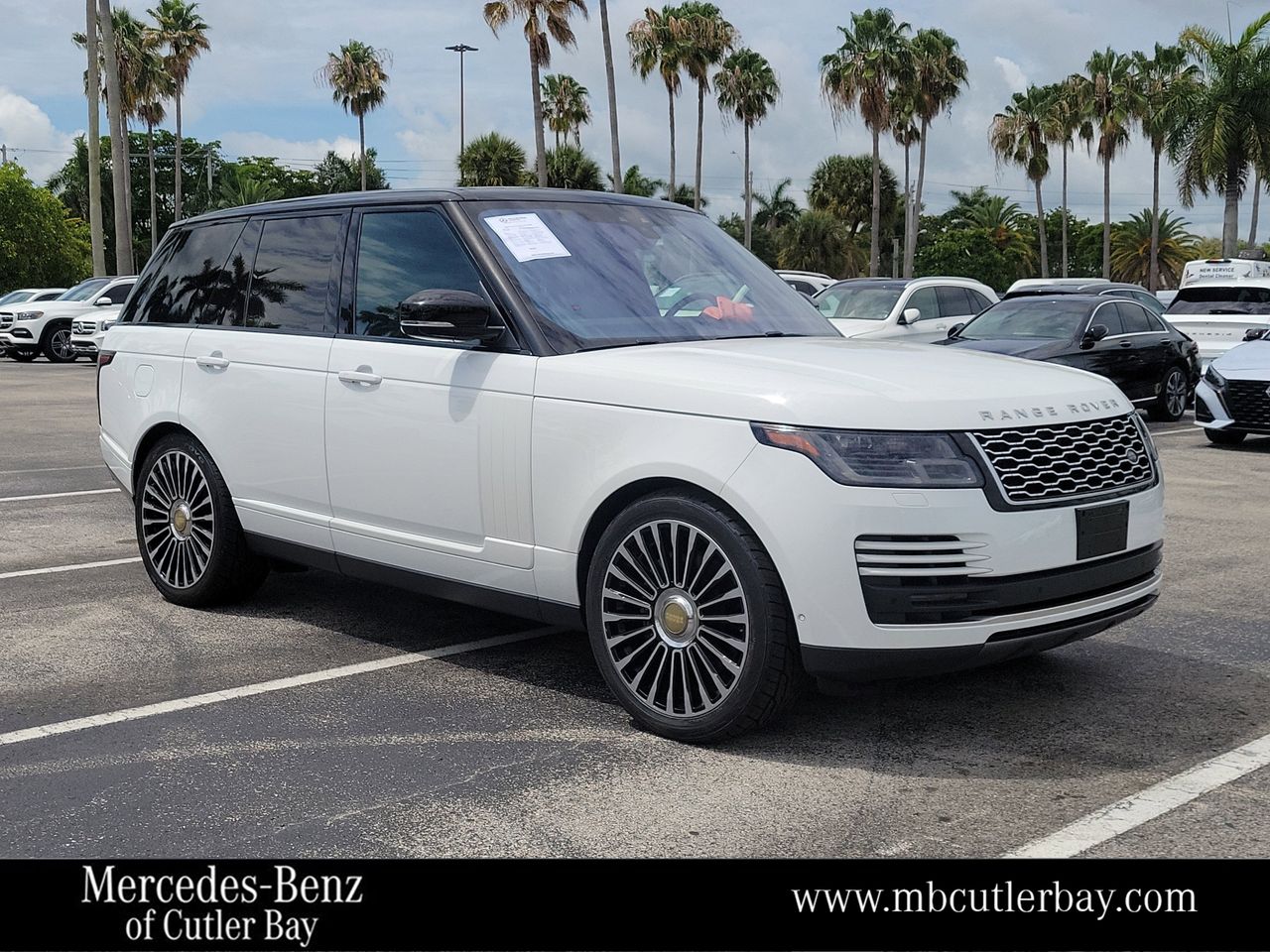 Fuji White 2020 Land Rover Range Rover HSE AWD SUV / Crossover All-Wheel Drive 8-Speed Automatic
