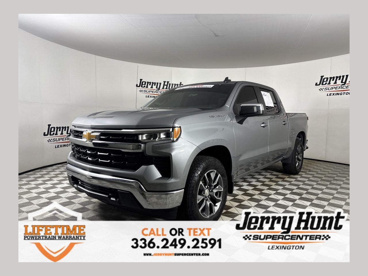 Sterling Gray Metallic 2024 Chevrolet Silverado 1500 Pickup Truck Four-Wheel Drive 8-Speed Automatic