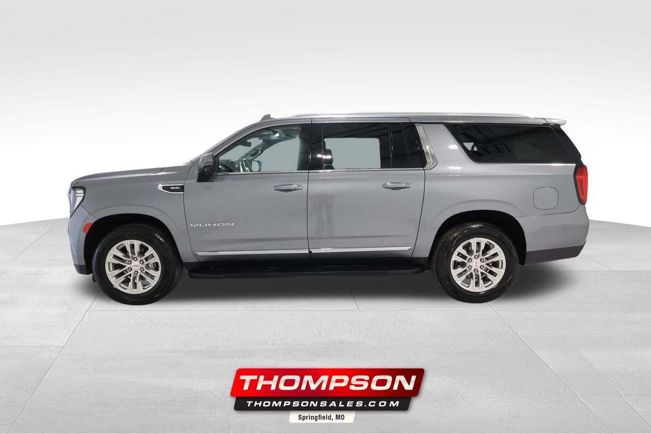 Gray (Satin Steel Metallic) 2022 GMC Yukon XL SUV / Crossover Four-Wheel Drive