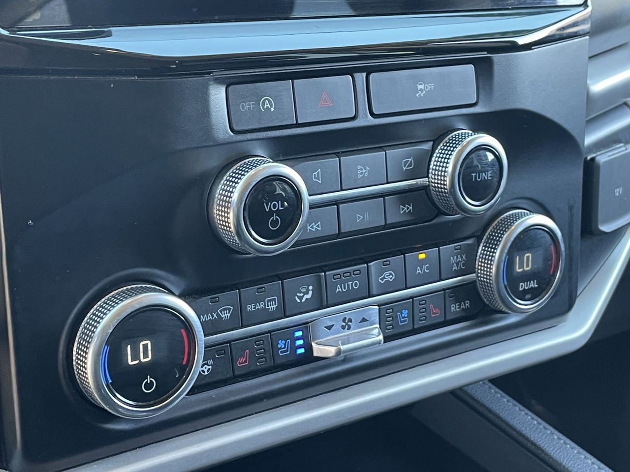 used 2024 Ford Expedition Max car, priced at $35,699