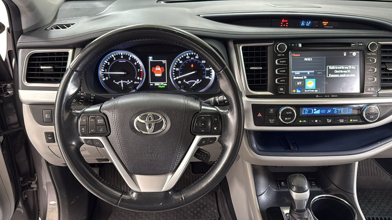 Used 2018 Gray Toyota Limited image 9