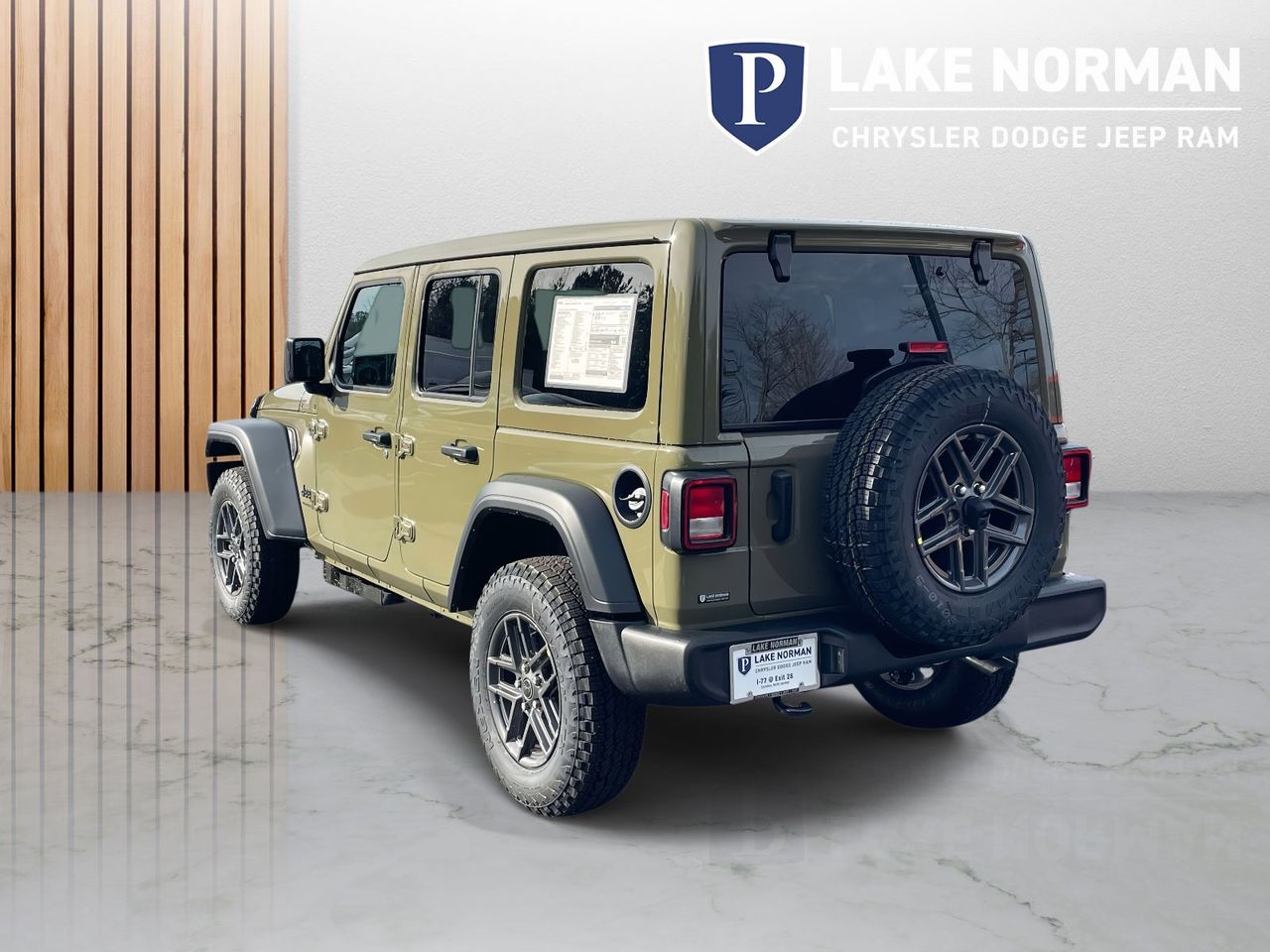 View vehicle photo 7