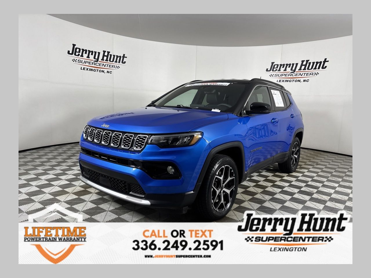 Hydro Blue Pearlcoat 2025 Jeep Compass SUV / Crossover Four-Wheel Drive 8-Speed Automatic