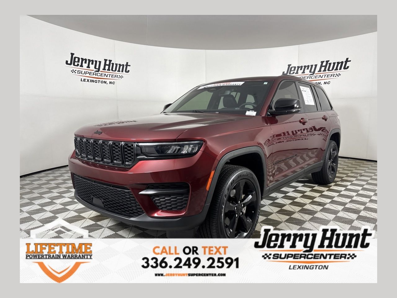 Velvet Red Pearlcoat 2024 Jeep Grand Cherokee SUV / Crossover Four-Wheel Drive 8-Speed Automatic