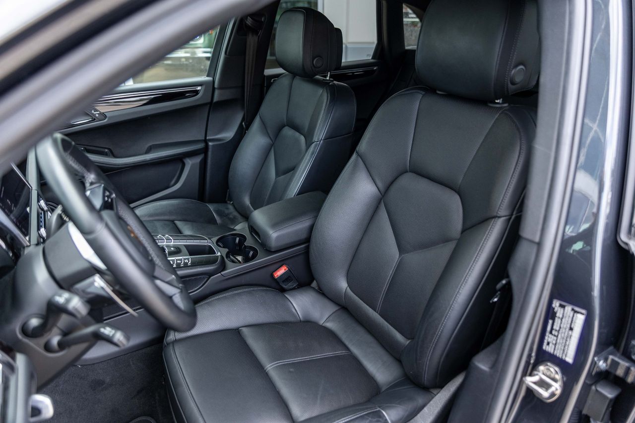 Used Car 2021 Porsche Macan  Base For Sale Under $35,000 In Austin, Texas