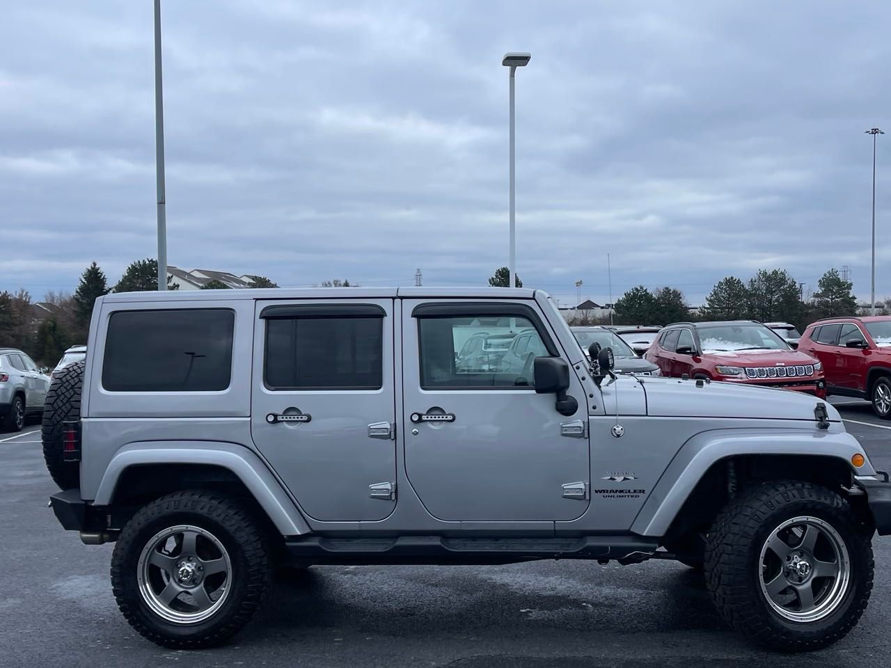 2017 Jeep Wrangler Unlimited Sahara 2