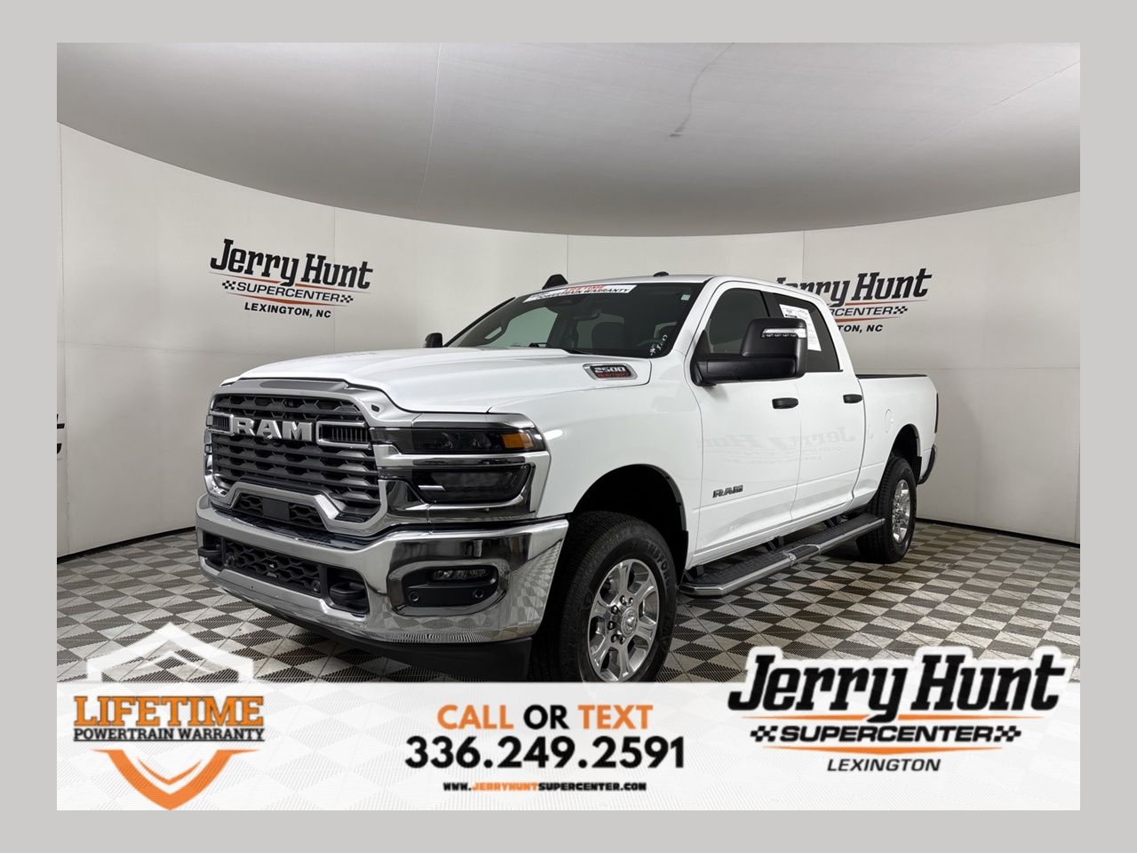 2025 RAM 2500 Big Horn Crew Cab 4WD