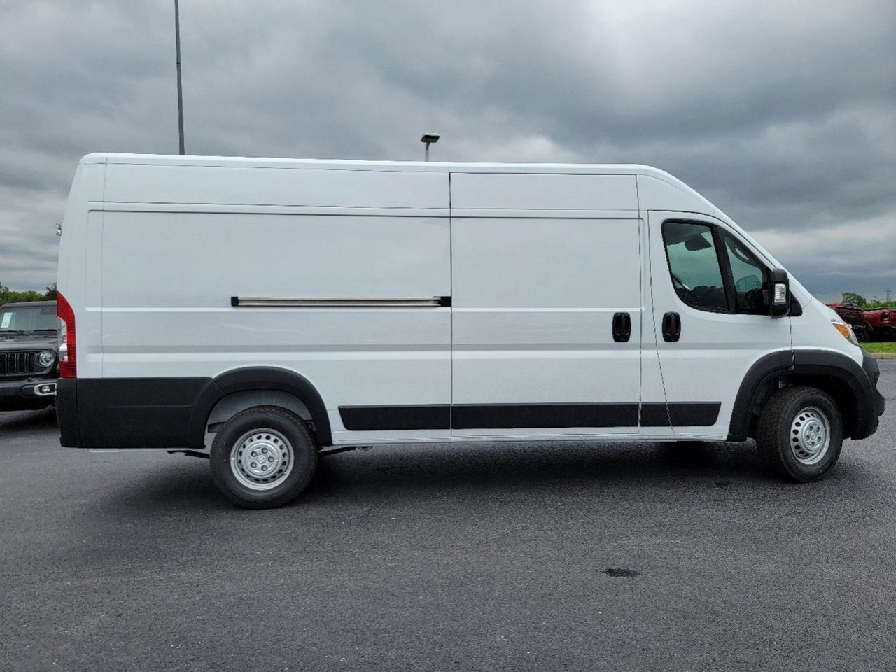 2024 Ram ProMaster 3500 High Roof 8