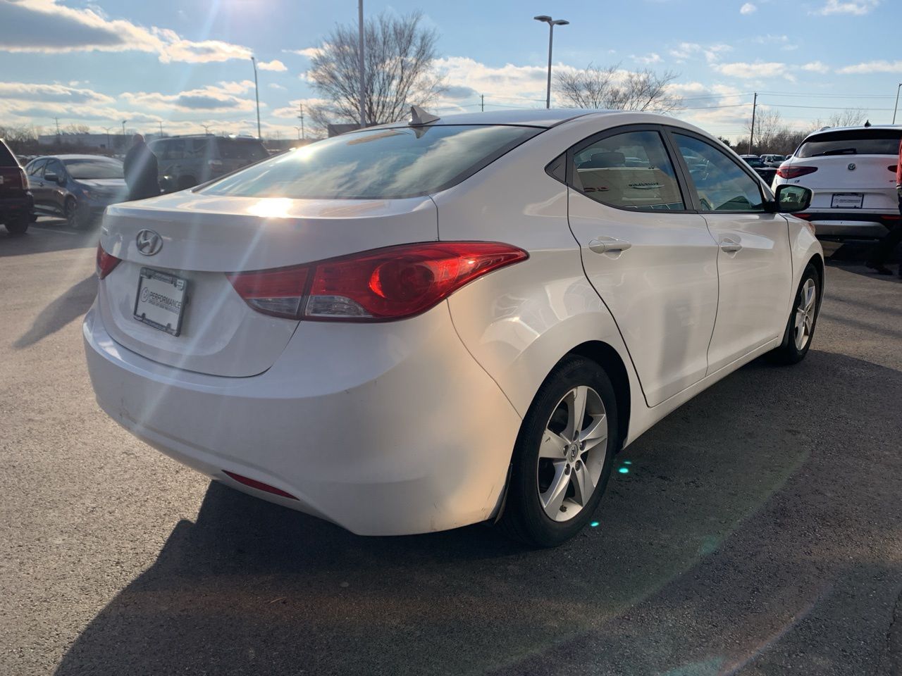 2013 Hyundai Elantra GLS 3