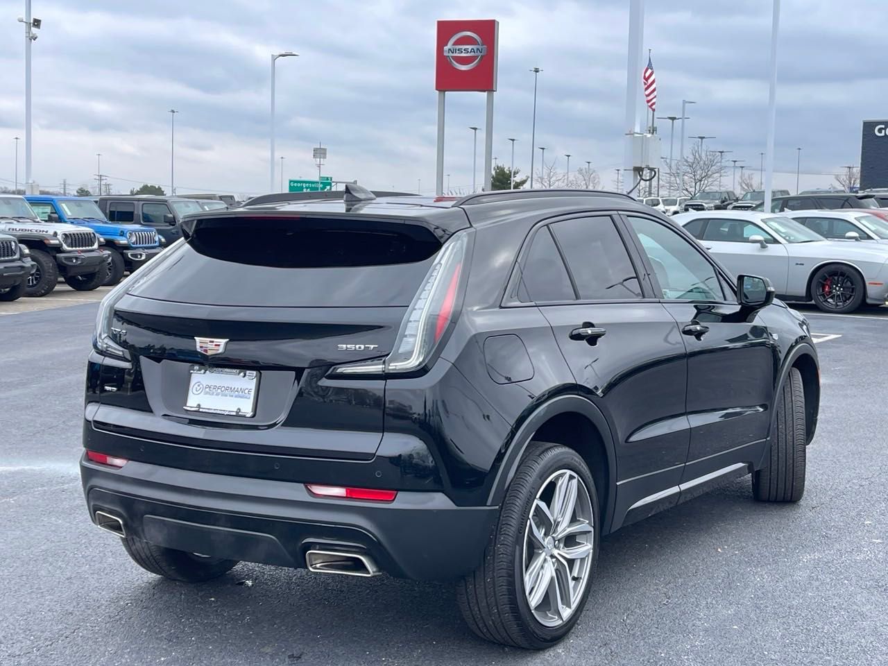 2023 Cadillac XT4 Sport 3