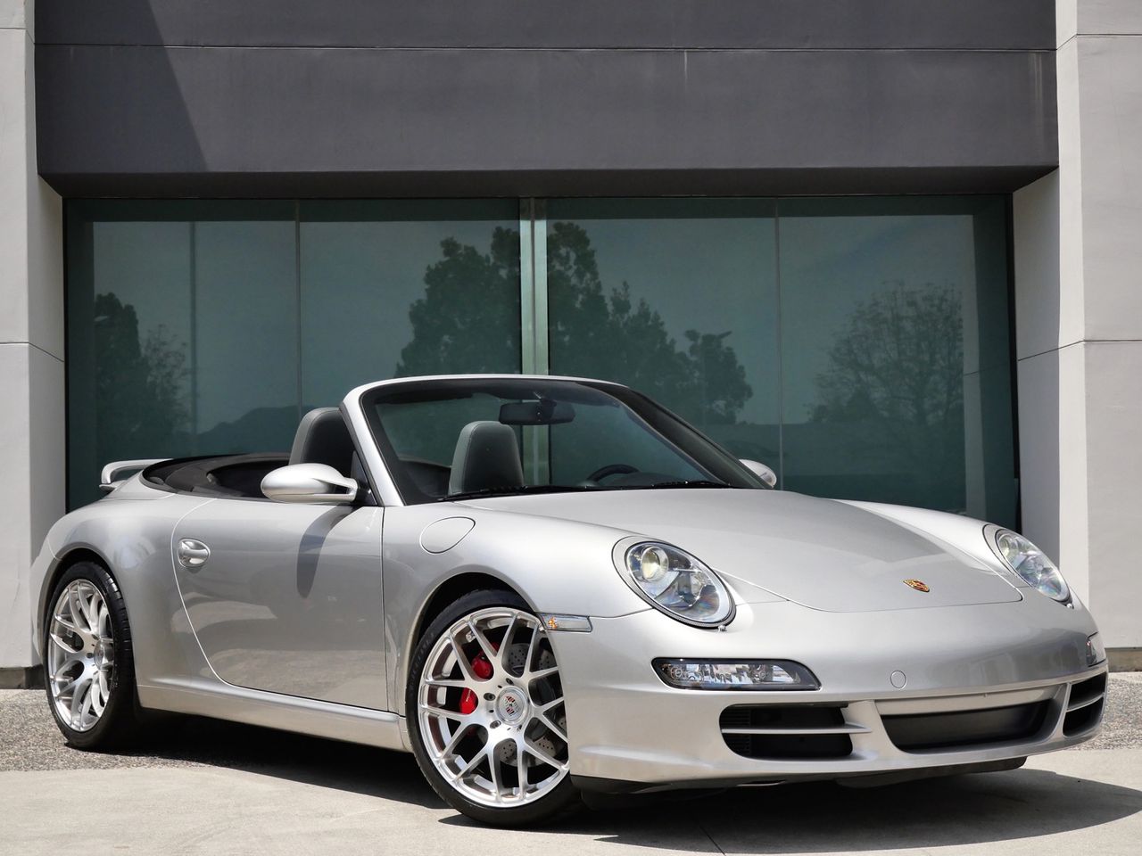 Arctic Silver Metallic 2006 Porsche 911 Carrera S Cabriolet RWD Convertible Rear-Wheel Drive 6-Speed Manual
