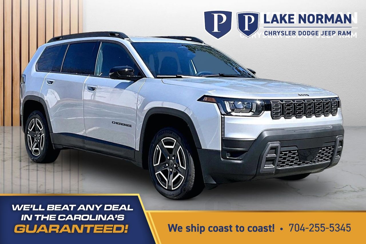 Silver Zynith Clearcoat 2026 Jeep Cherokee Laredo 4WD SUV / Crossover Four-Wheel Drive Continuously Variable Transmission