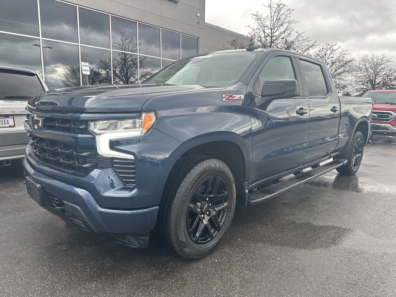 2022 Chevrolet Silverado 1500 RST 3