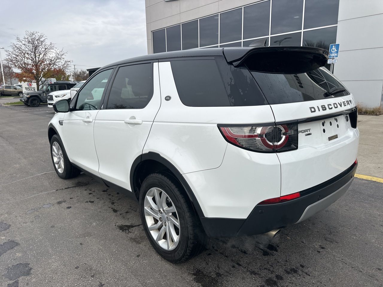 2017 Land Rover Discovery Sport HSE 5