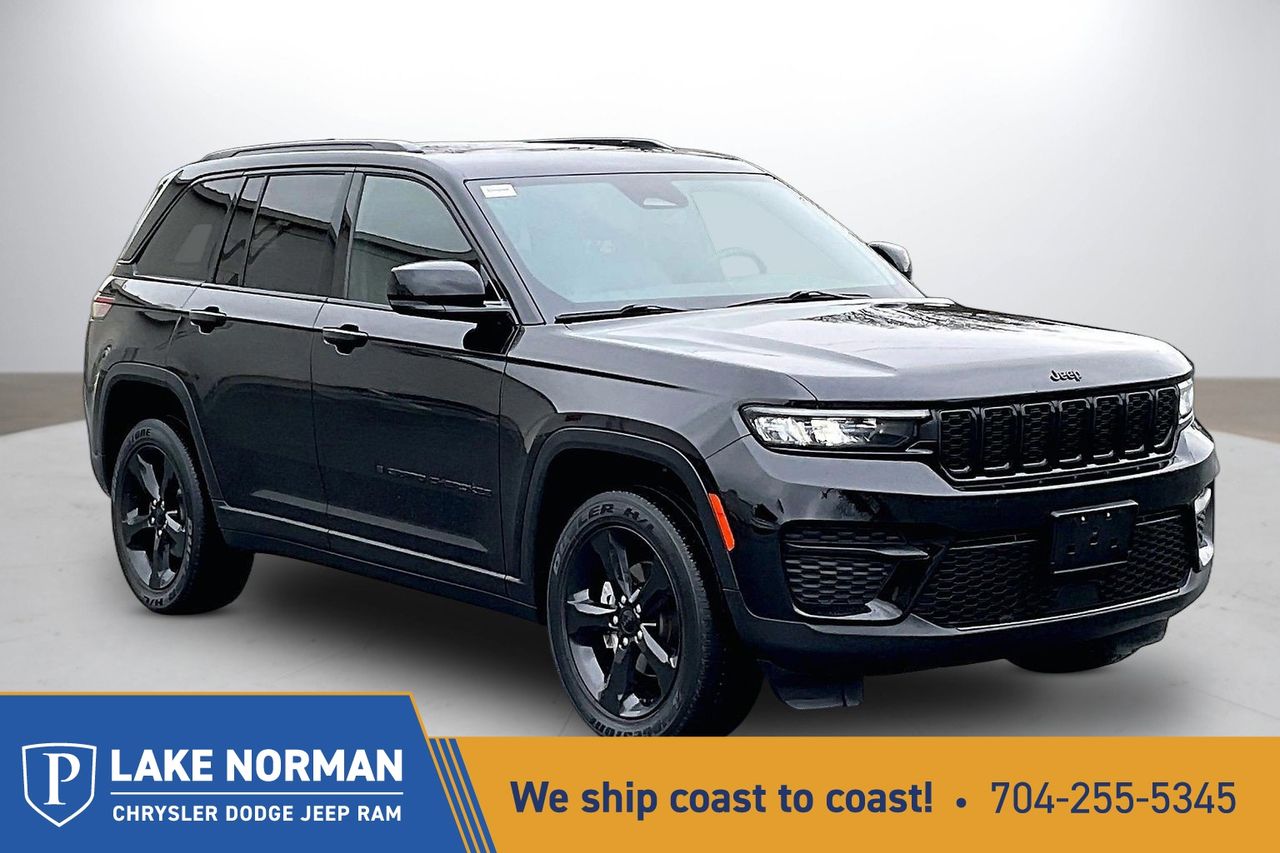 2023 Jeep Grand Cherokee Altitude 4WD