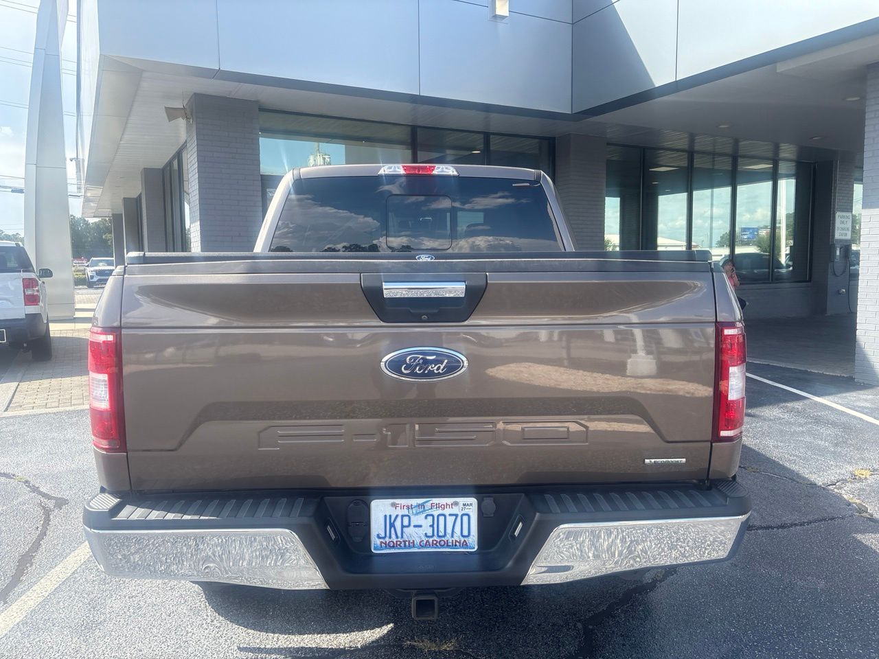 Used 2019 Gray Ford XLT image 8