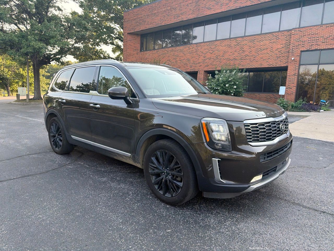 Used 2020 Green Kia SX image 2