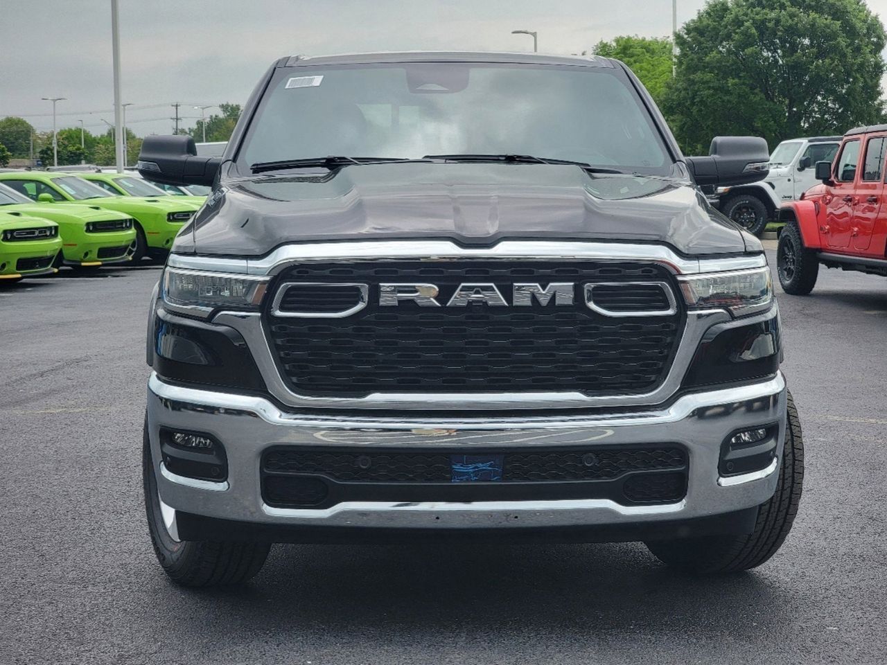 2025 Ram 1500 Big Horn/Lone Star 2