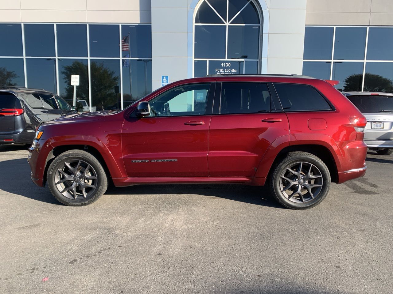 2019 Jeep Grand Cherokee Limited X 6