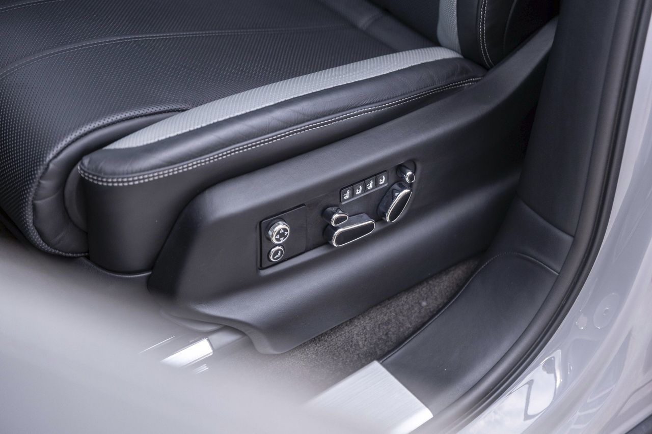 Used Car 2025 Bentley Bentayga  S For Sale Under $240,000 In Austin, Texas