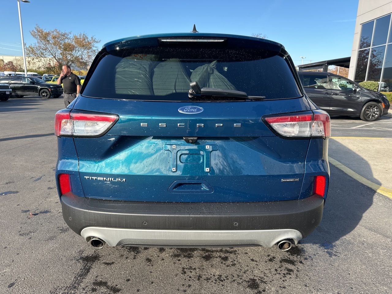 2020 Ford Escape Titanium Hybrid 3