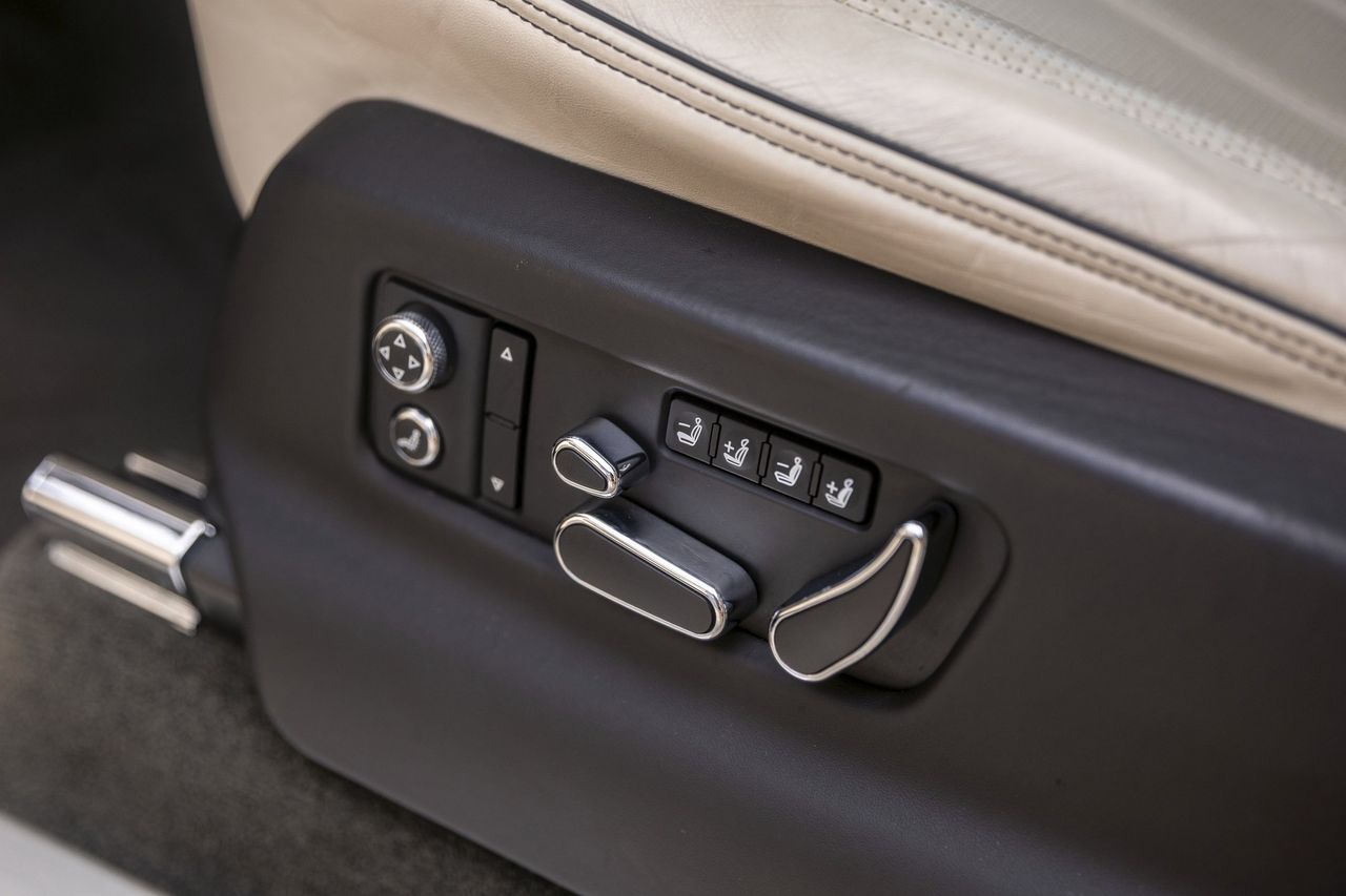 Used Car 2021 Bentley Bentayga  V8 For Sale Under $130,000 In Austin, Texas