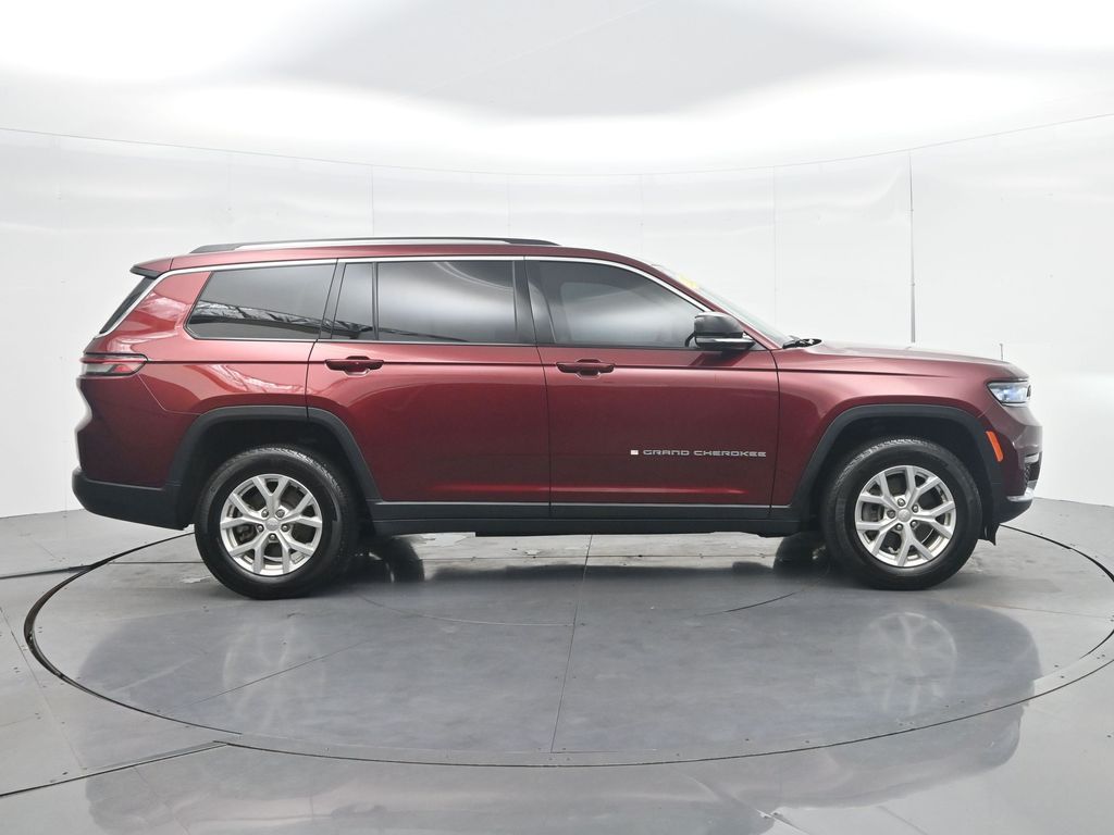 Certified Used 2023 Red Jeep Limited image 4