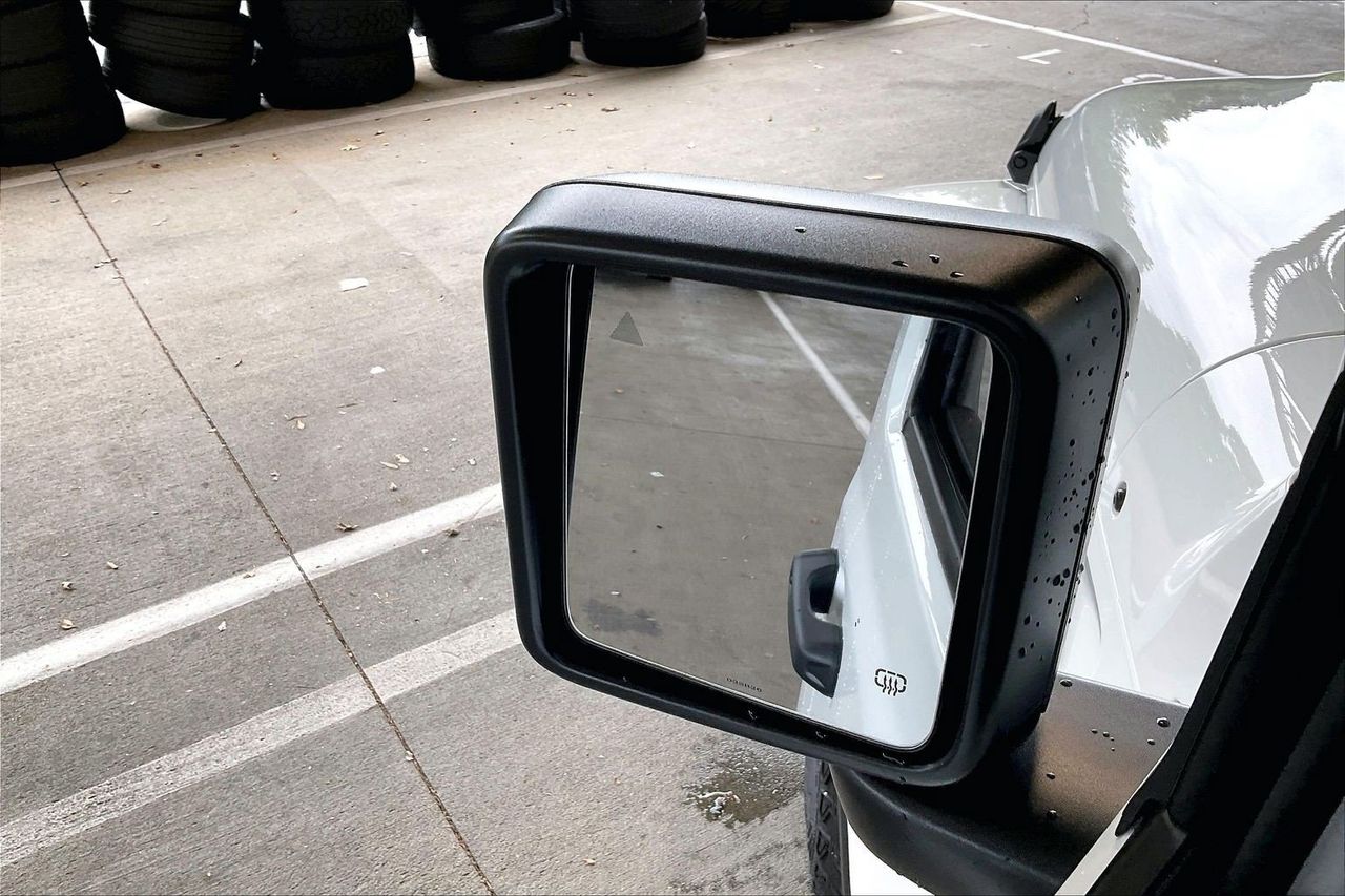 New 2026 White Jeep Sahara image 24