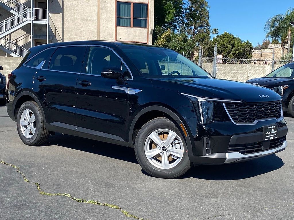 Ebony Black 2026 Kia Sorento SUV / Crossover Front-Wheel Drive 8-Speed Automatic