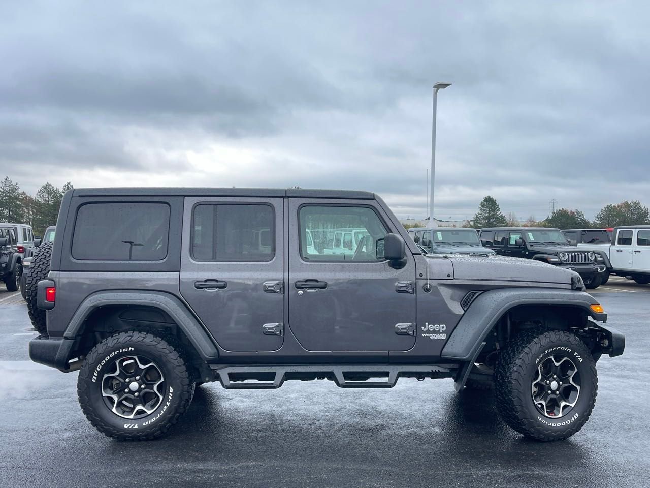 2020 Jeep Wrangler Unlimited Sport S 2