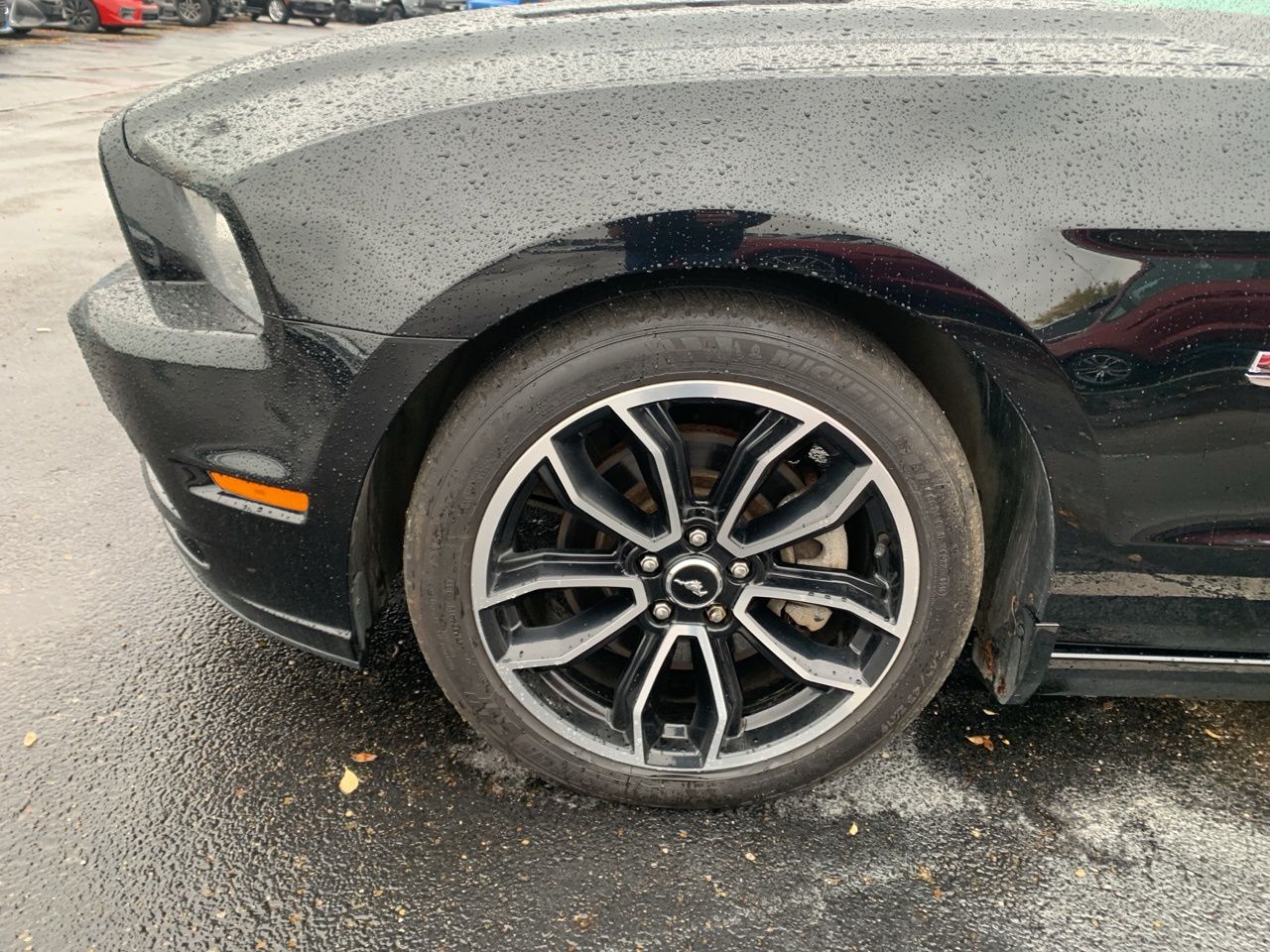 2013 Ford Mustang GT 9