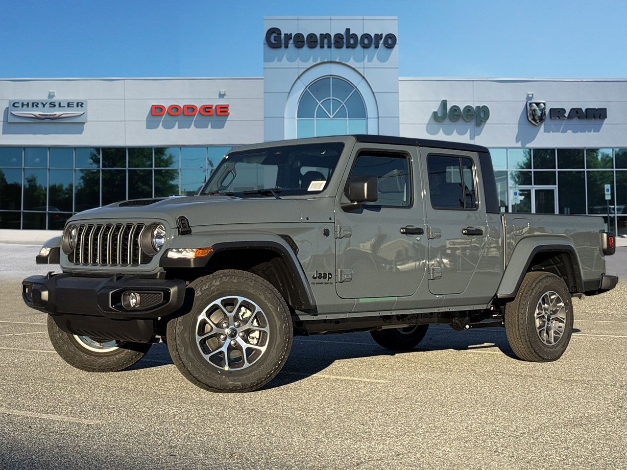 2026 Jeep Gladiator Sport S Auto's photo
