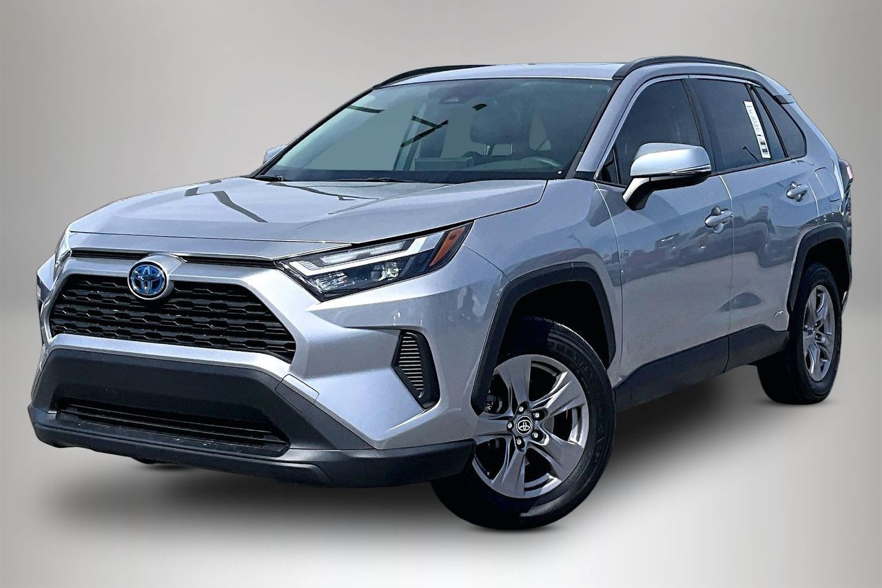 2024 Toyota RAV4 Hybrid XLE AWD