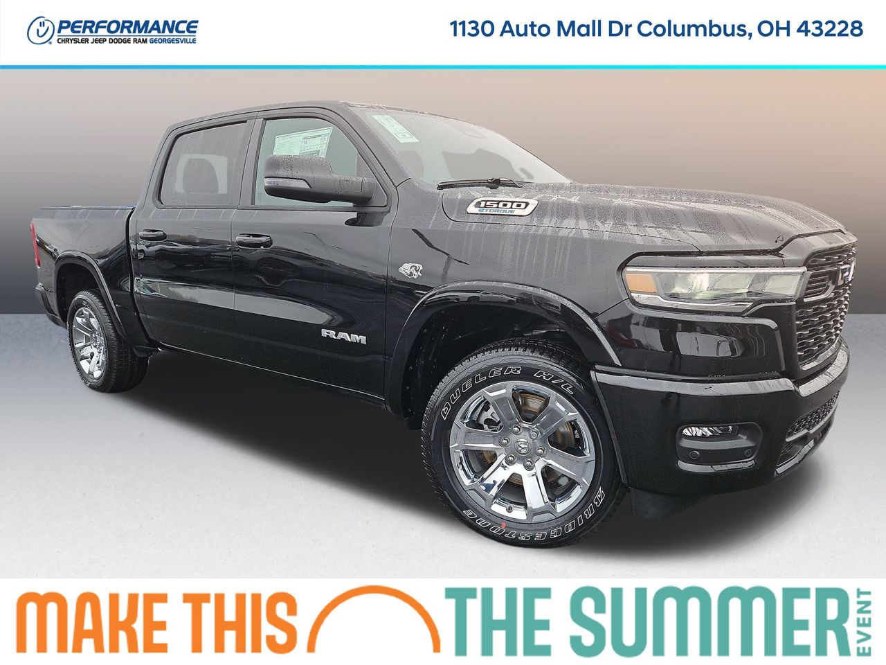 Diamond Black Crystal Pearlcoat 2026 RAM 1500 Pickup Truck Four-Wheel Drive 8-Speed Automatic