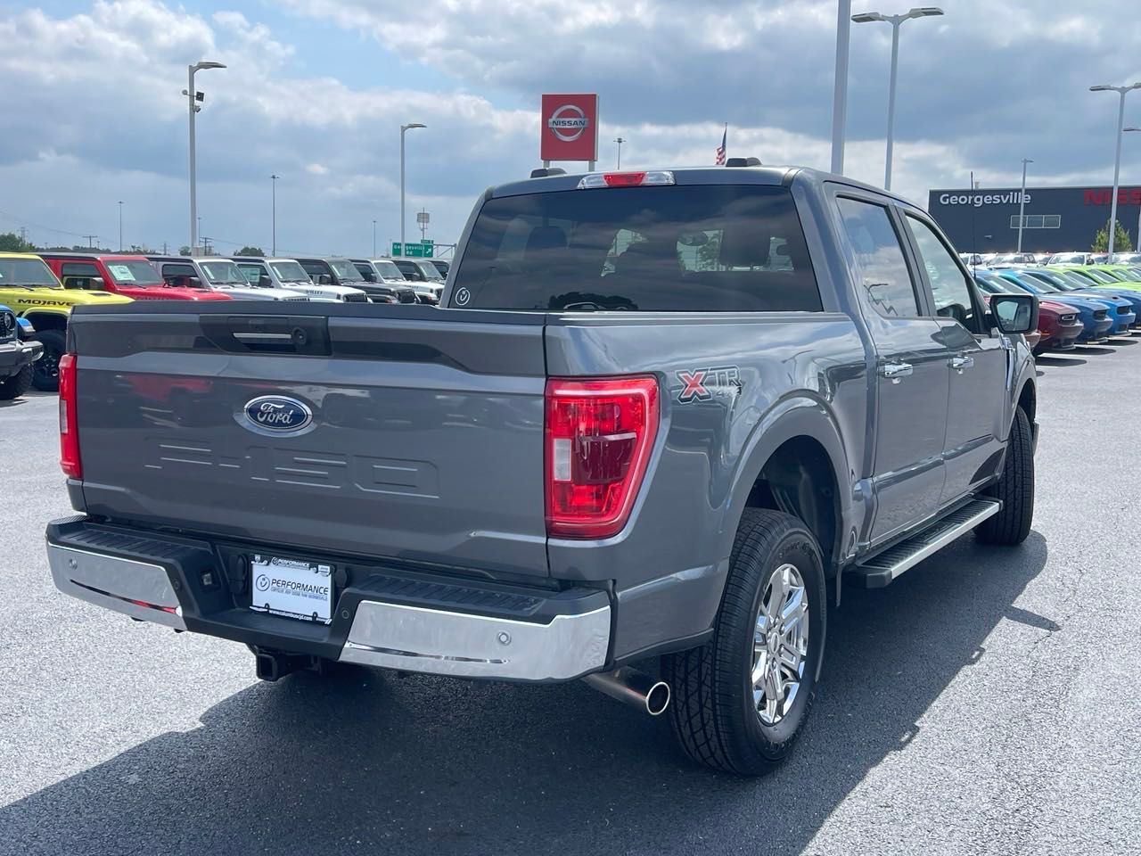 2022 Ford F-150 XLT 3