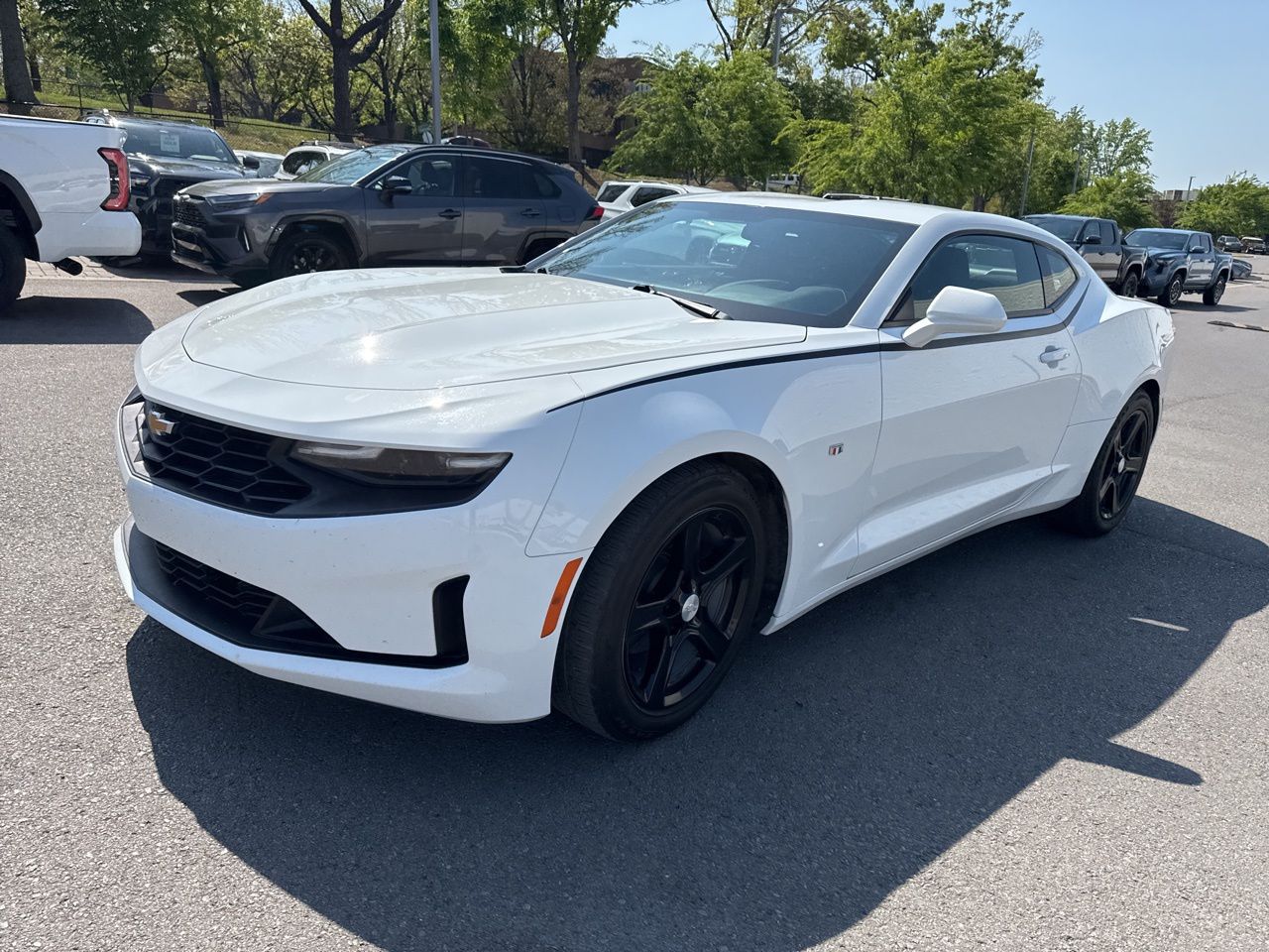 Summit White 2023 Chevrolet Camaro 1LT Coupe RWD Coupe Rear-Wheel Drive 8-Speed Automatic