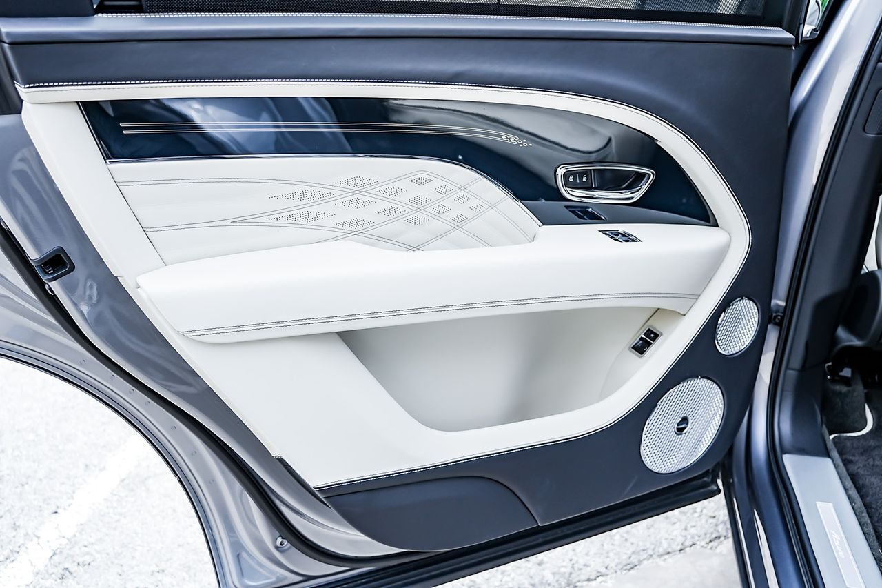 Used Car 2023 Bentley Bentayga Ewb  For Sale Under $200,000 In Austin, Texas