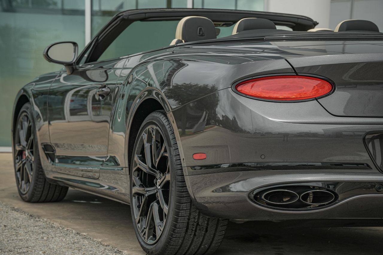 Used Car 2024 Bentley Continental Gt  For Sale Under $290,000 In Austin, Texas