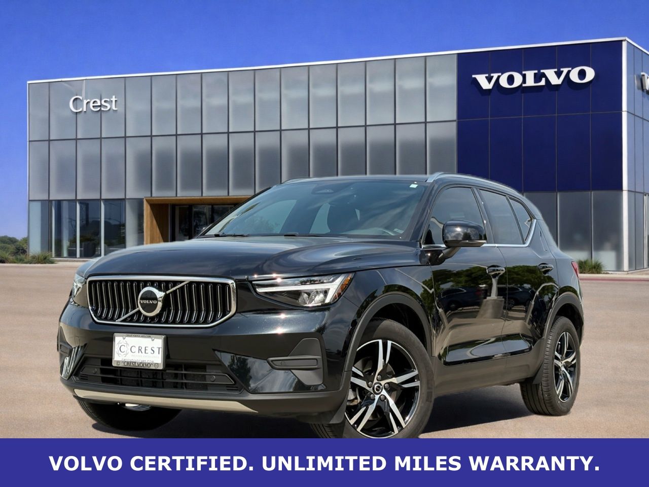 Onyx Black Metallic 2025 Volvo XC40 B5 Core Bright Theme AWD SUV / Crossover All-Wheel Drive Automatic